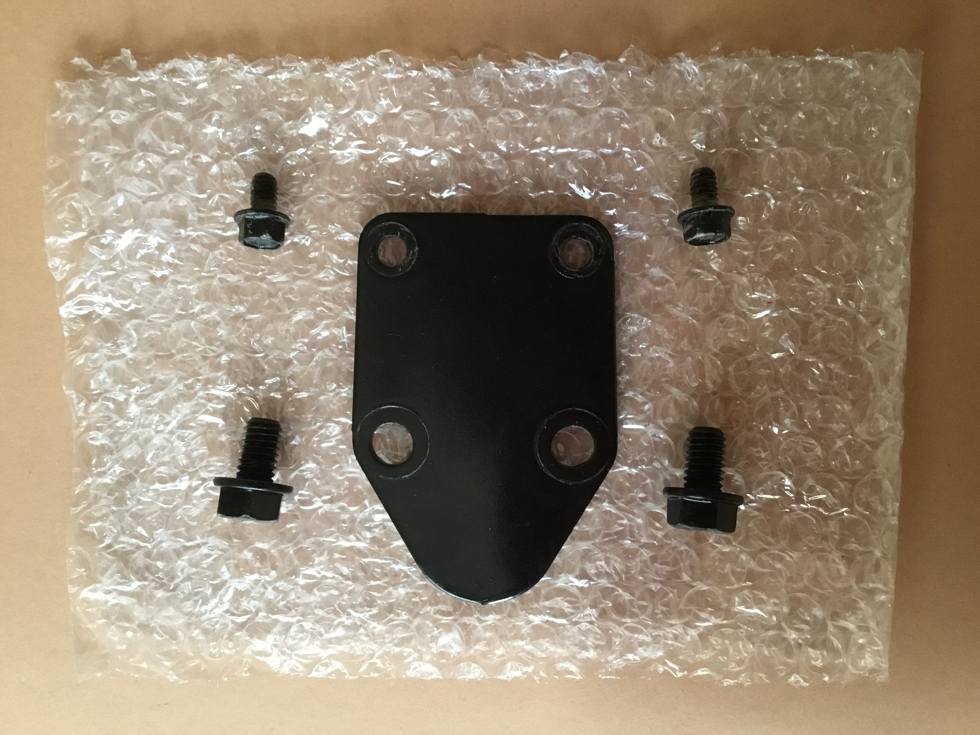 Заглушка (пластина) с болтами Mercury - Mercruiser 807695  807695T