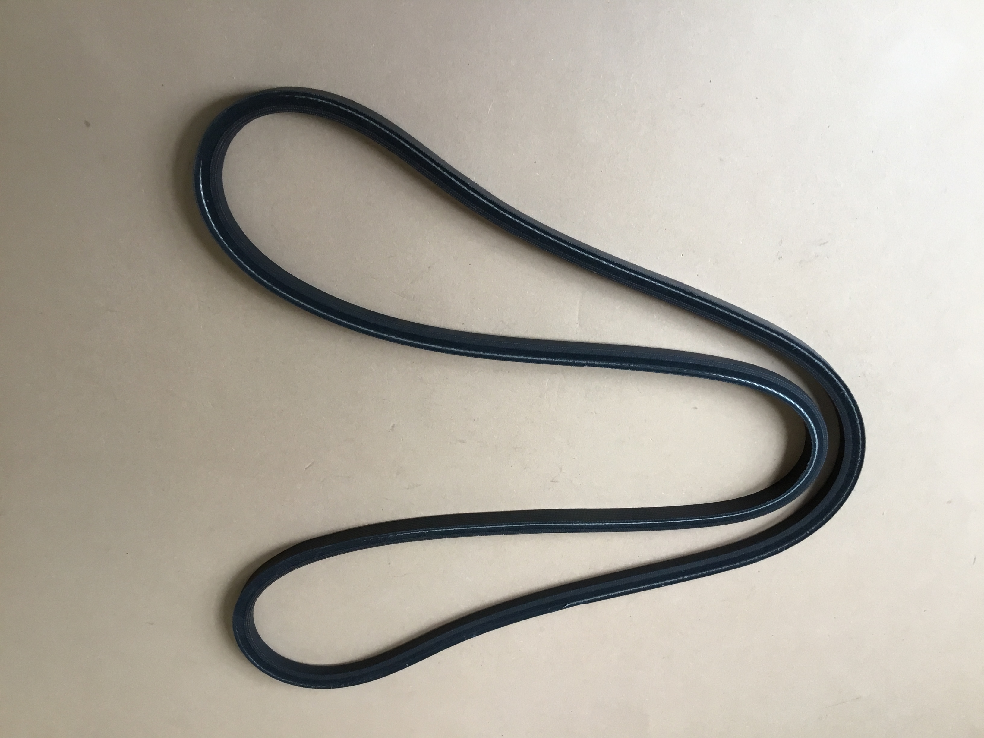 Ремінь клиноподібний V6 V8 Mercruiser: 57-816295, 57-816295Q, 816295Q, 816295T, REC57-816295T