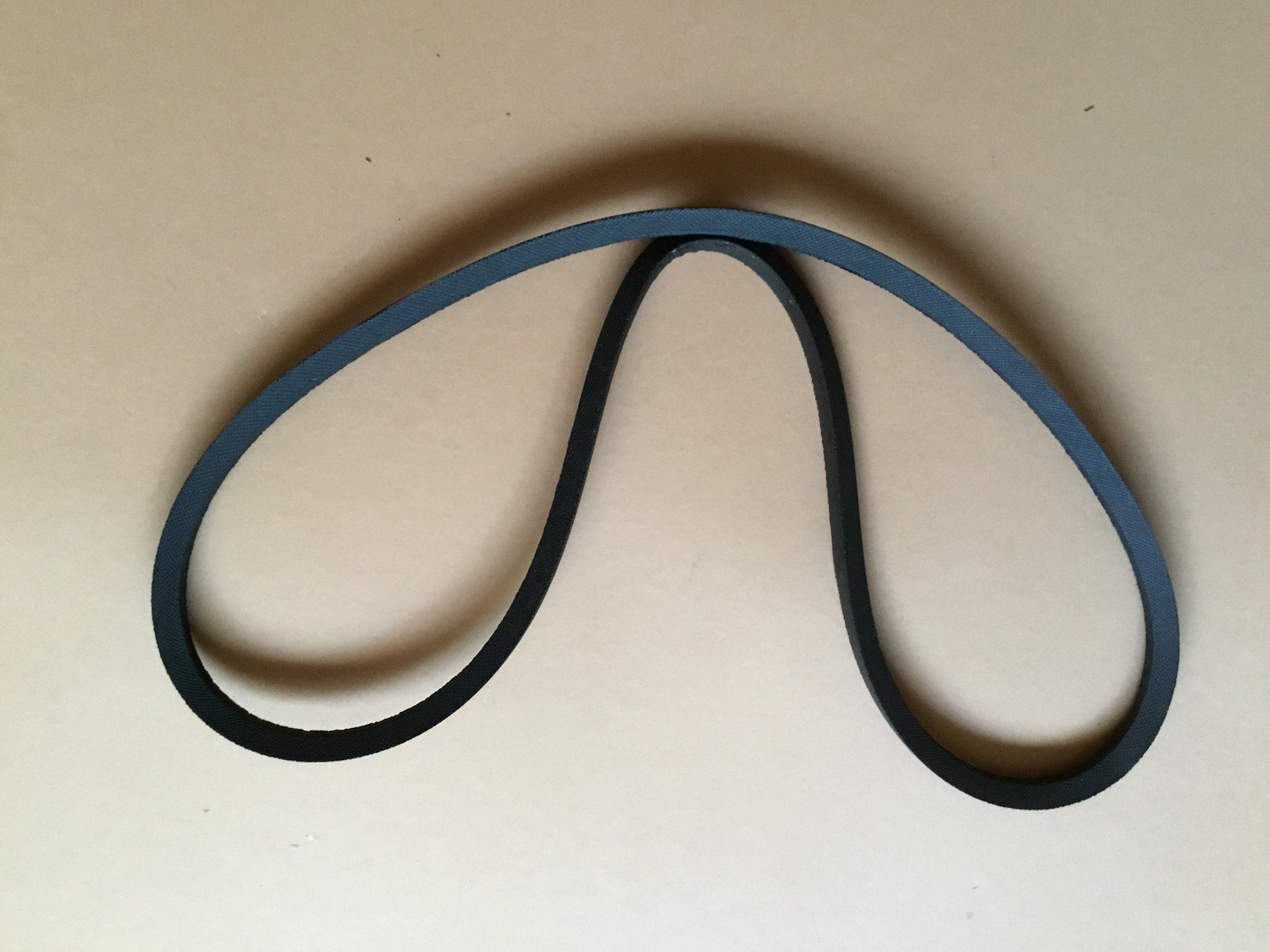 Ремінь клиноподібний Volvo 3858462 Mercruiser 45856 49213A1 49213A9