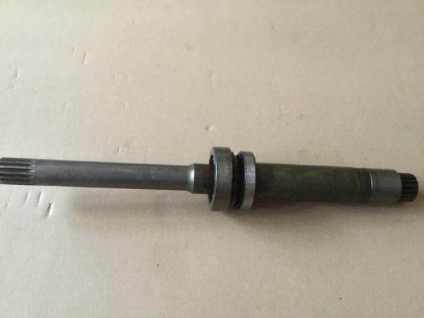 Вал приводу вертикальний Bravo Mercruiser 858517A3 у зборі б/у