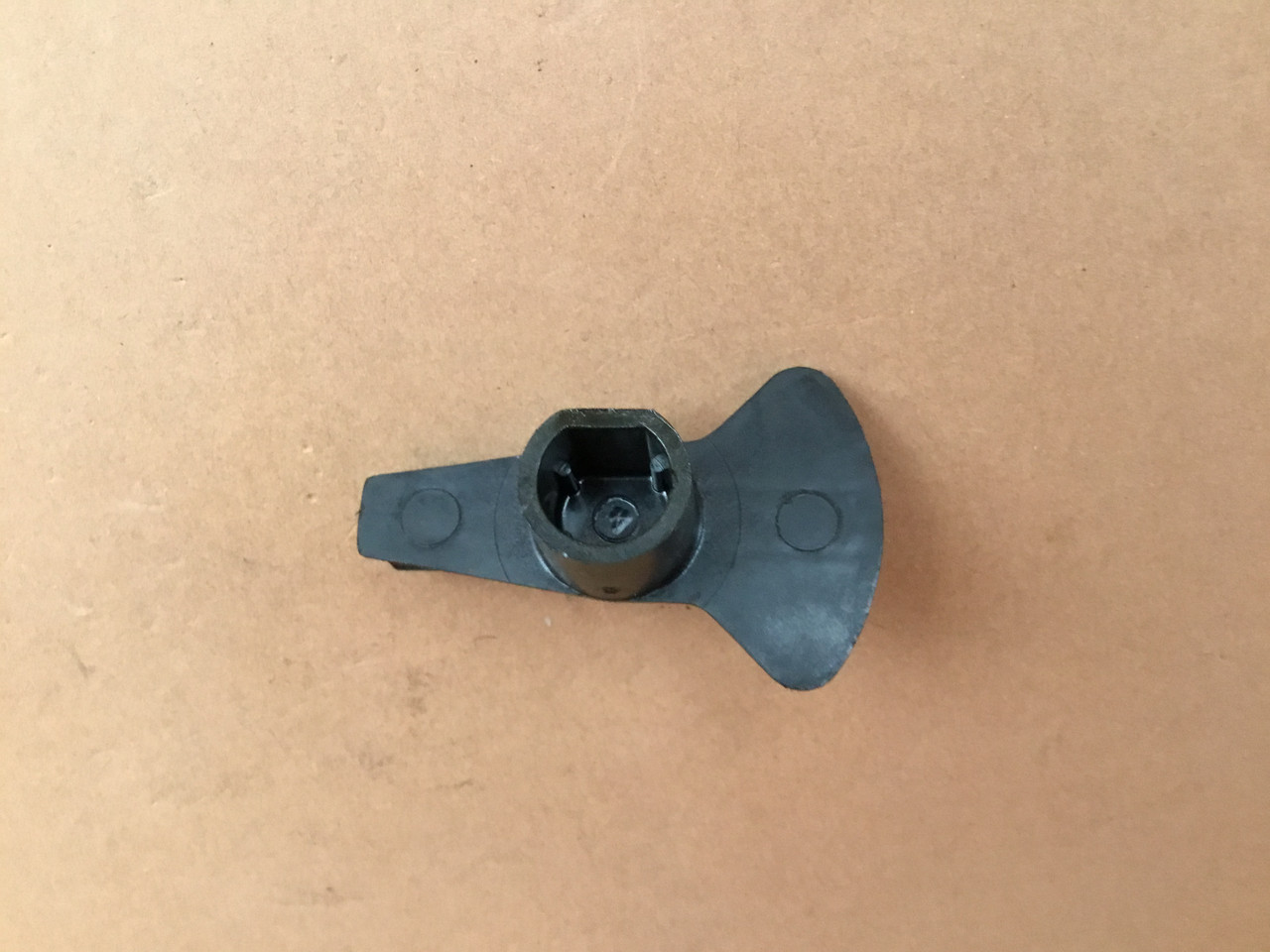 Бігунок розподільника (трамблера) Volvo Penta 3853801 Mercruiser 392-6324Q1 6324Q1 Johnson/Evinrude 0173829