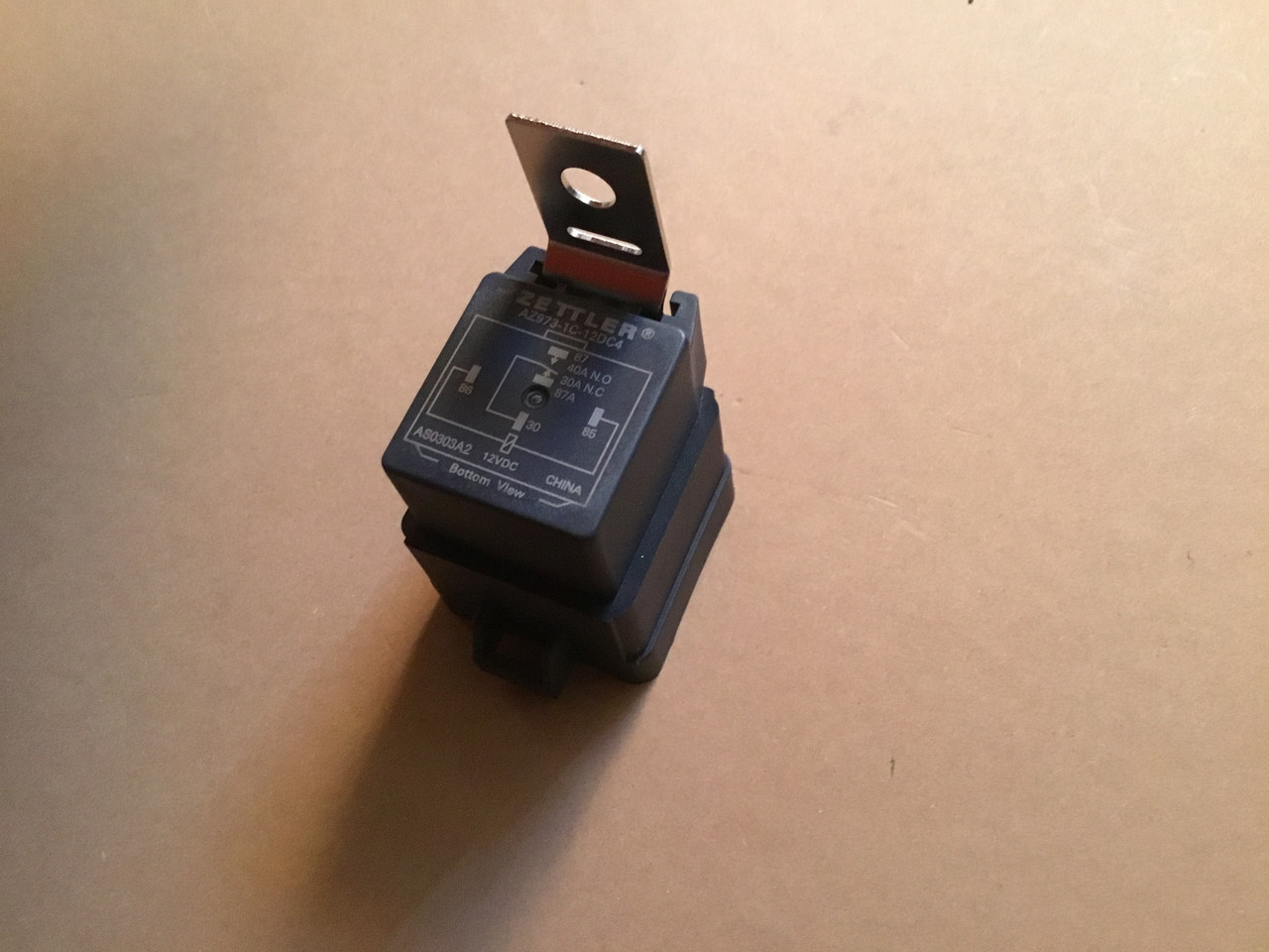 Реле трима стартера стартера бензонасоса Mercruiser 828151A1 828151 Volvo penta 3854138