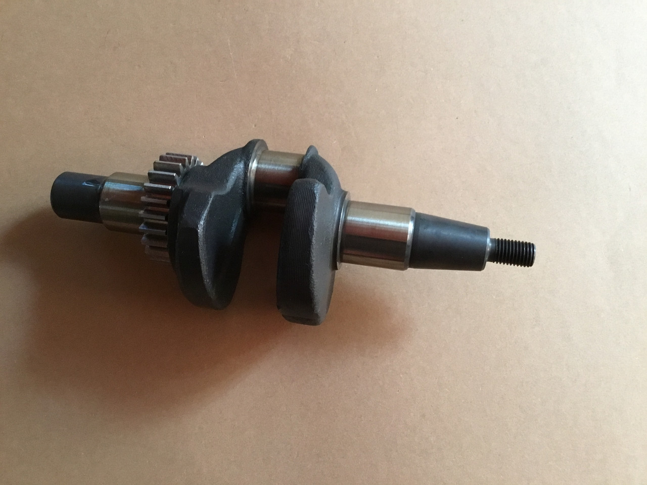 Вал колінчастий (колінвал) Yamaha 67D-11400-00 Parsun PAF4-04030000