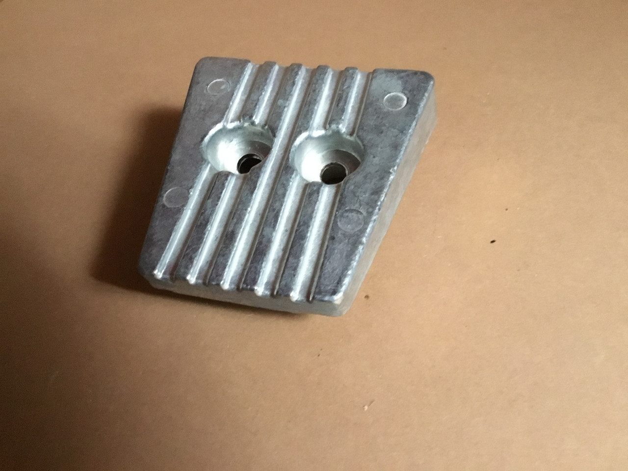 Анод (Zink) Volvo Penta 3841427 3888817