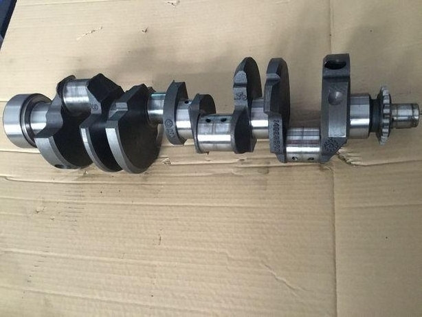 Вал колінчастий (колінвал) GM 14088526 5.0L 5.7L V8 Mercruiser 95211 Volvo Penta