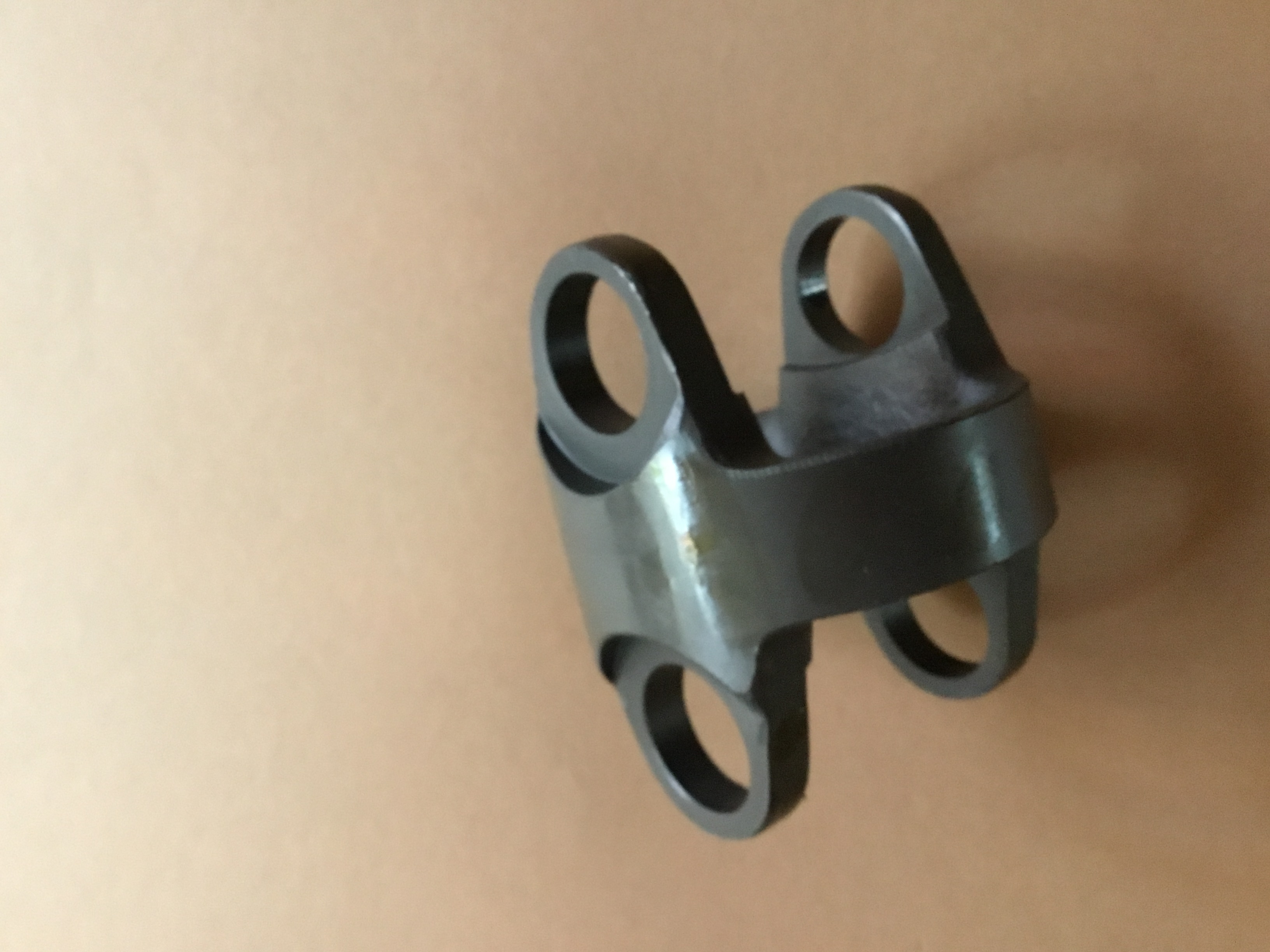 Карданна вилка (середня частина кардана) Mercruiser 393831 39383