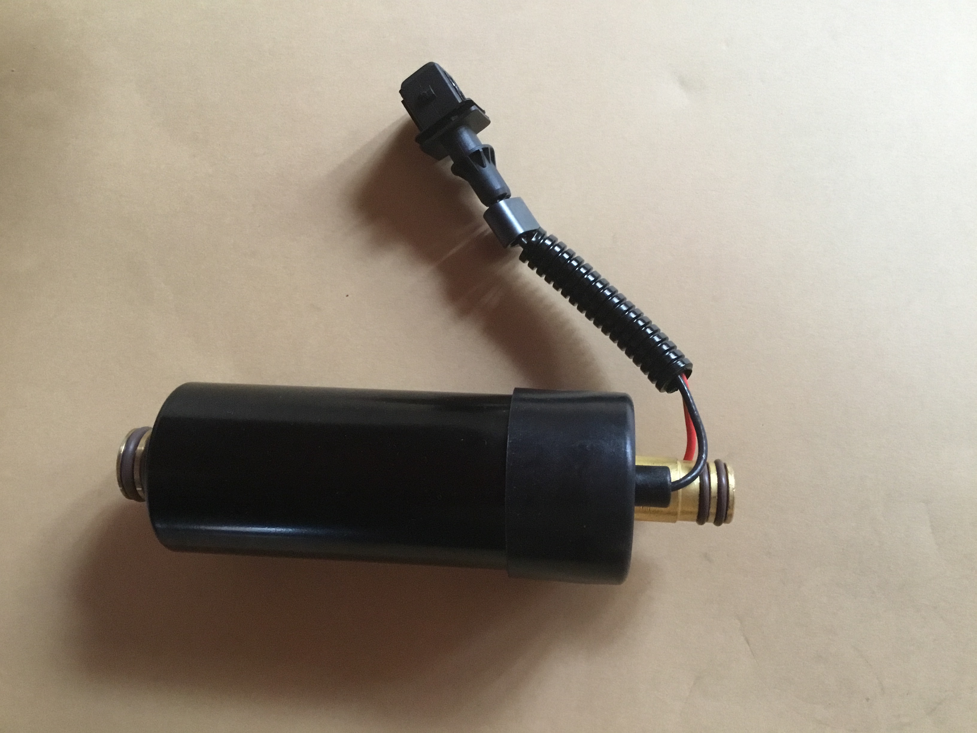 Бензонасос електричний високого тиску 3.0L 8.1L Volvo Penta 3817328