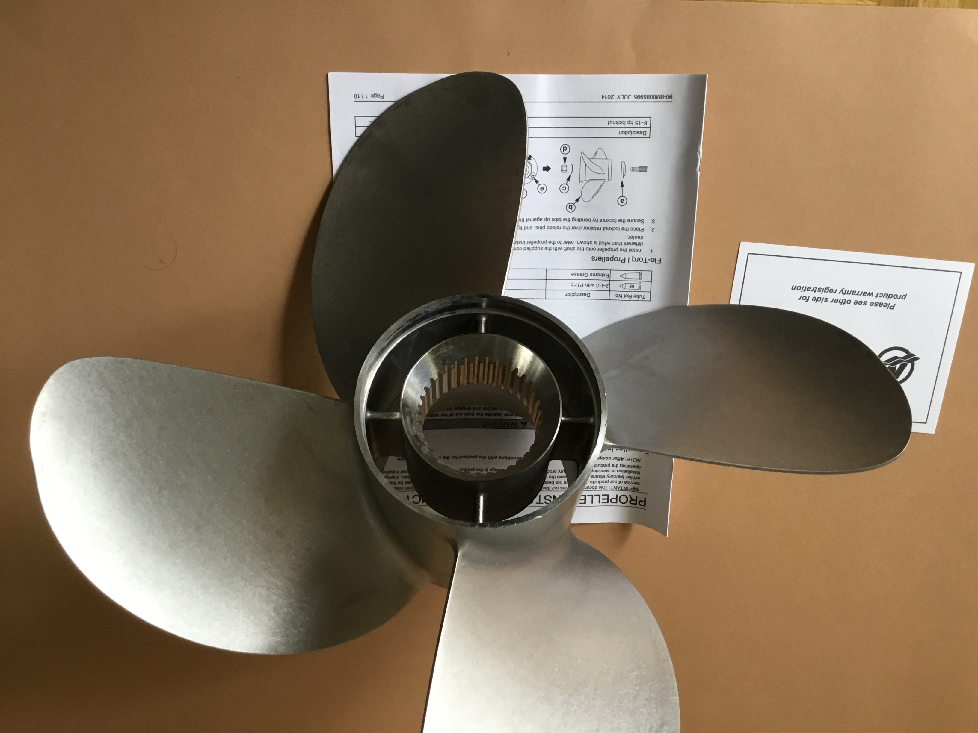 Винт гребний лівый Bravo3 Mercury-Mercruiser 48-8M8022360 8M8022360 Bravo 3 16 X 20 LH Front Propeller