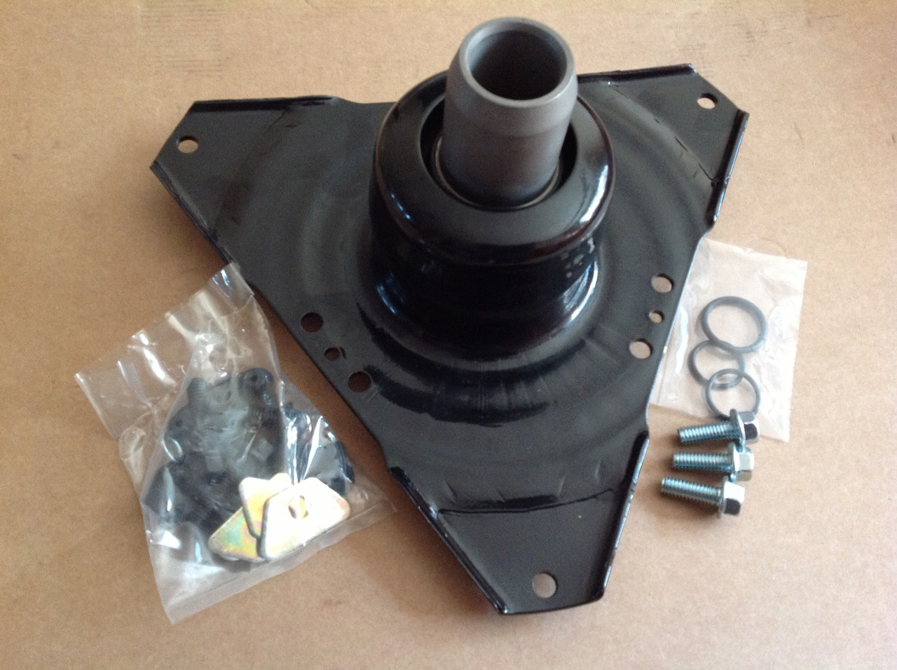 Муфта зчеплення ALPHA V6 V8 Mercruiser 18643A5 без вала