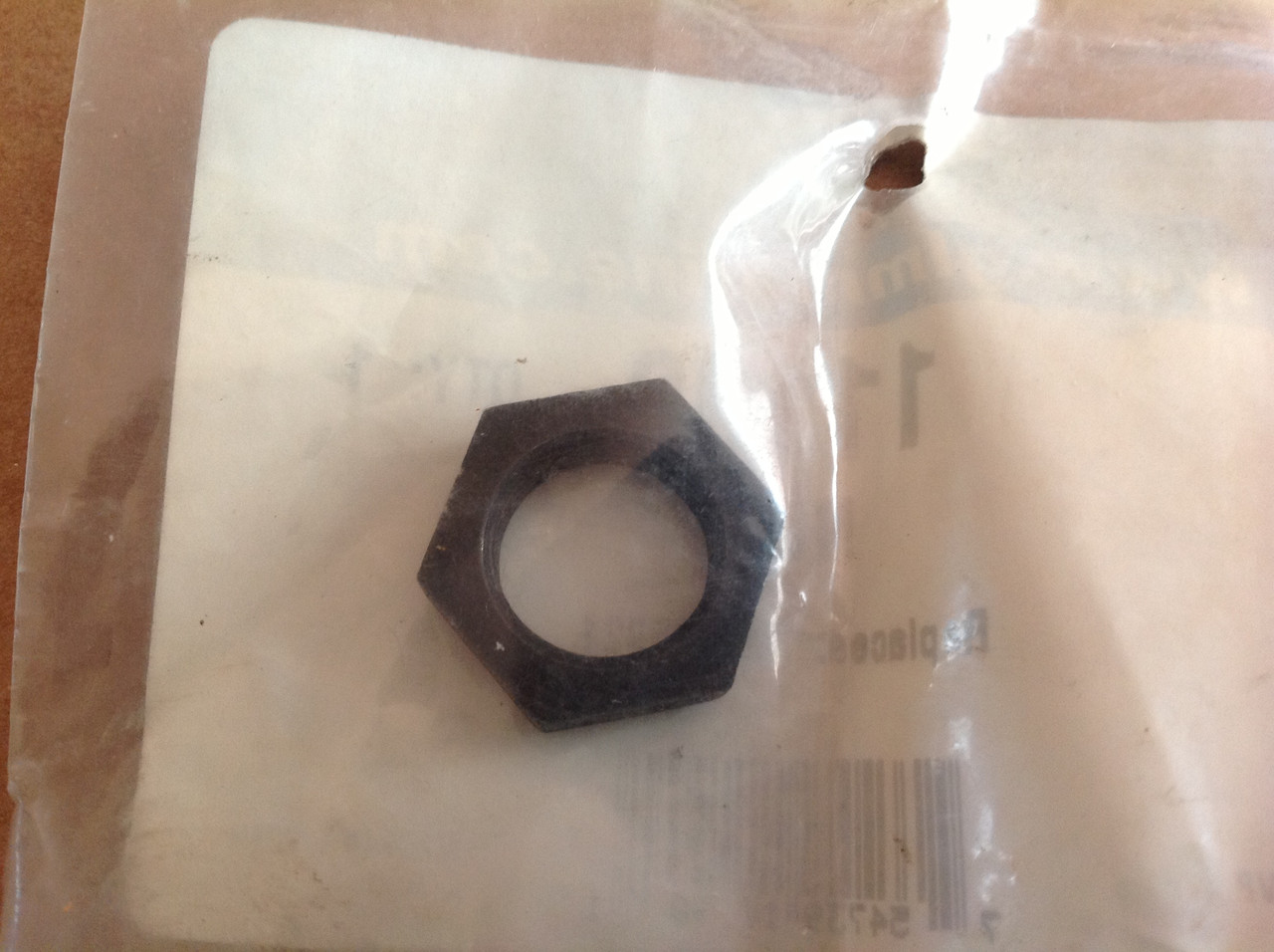 Гайка приводного вала Mercury 11-35921